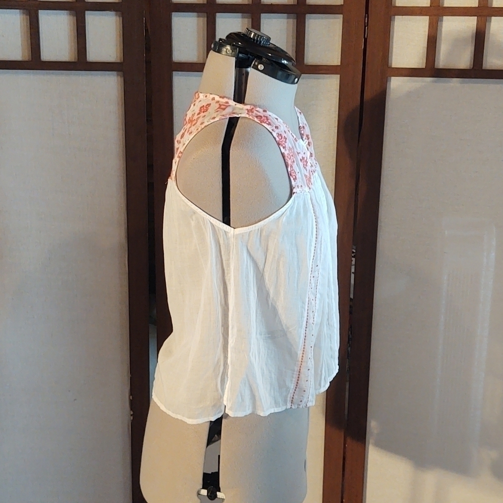 Abercrombie & Fitch Embroidered Sheer Cotton Top Sz S NWT - Picture 10 of 12